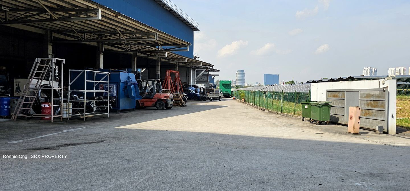 Jalan Terusan (D22), Factory #602713701